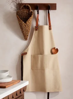 Leather accents canvas apron