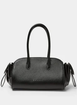Leather adjustable strap handbag