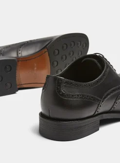 Leather brogue shoe