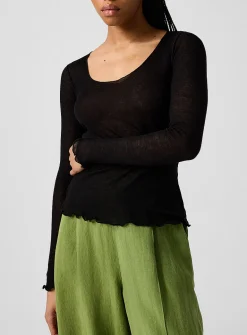 Lettuce-edge Carla T-shirt