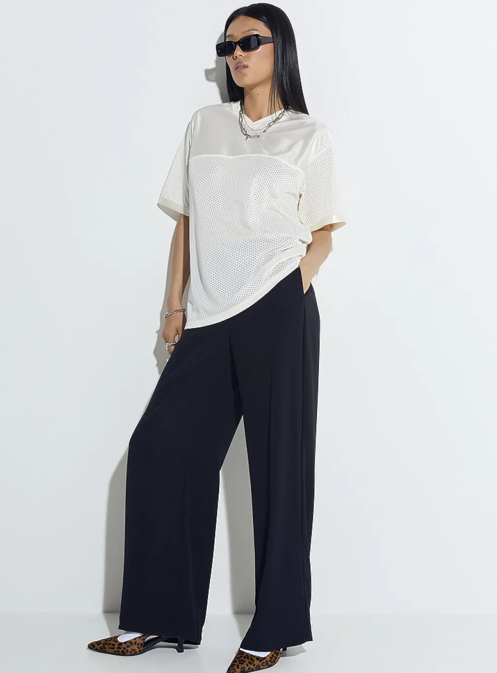 Lia flowy twill wide-leg dress pant
