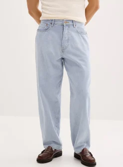 Light blue bleached jean
