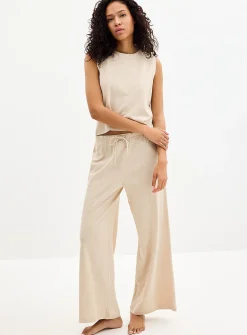 Light linen boxy-fit cami