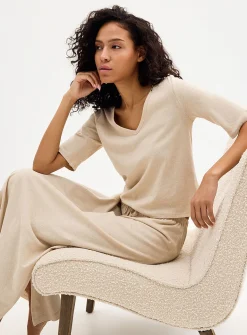 Light linen boxy-fit T-shirt