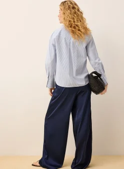 Lightweight satin wide-leg pant