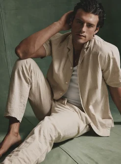 Lightweight solid linen shirt