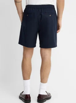 Lightweight weave Bermudas