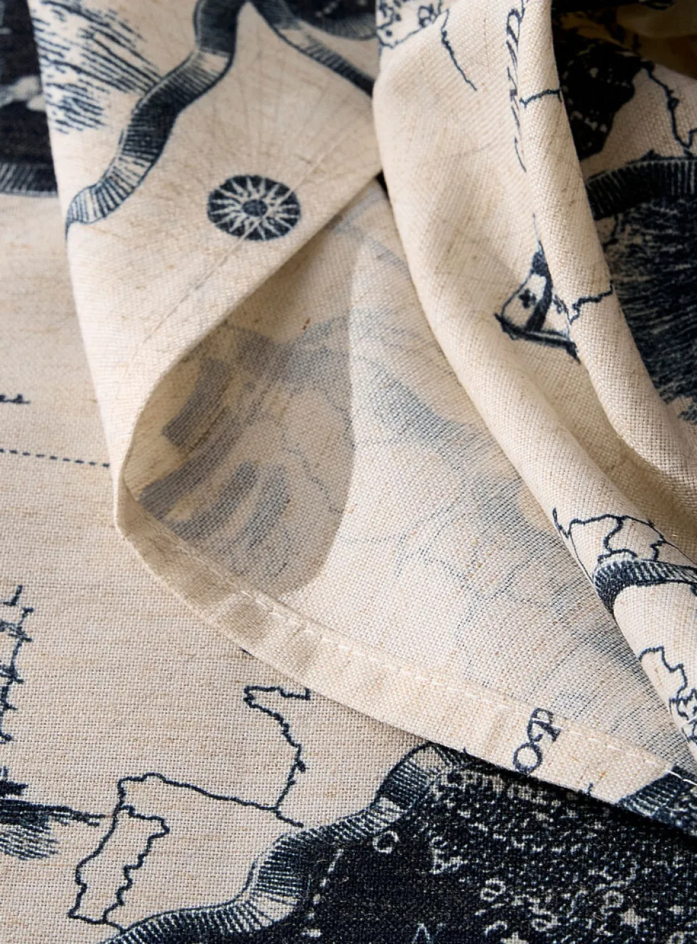Linen-blend map napkins