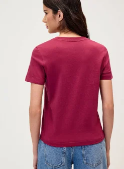Little embroidery T-shirt