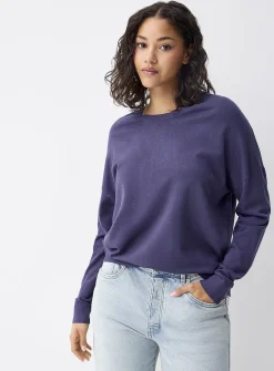 Loose crew-neck sweater