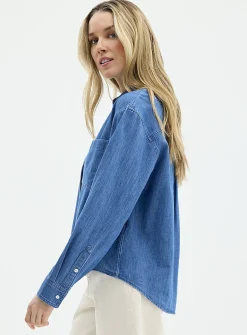Loose lightweight denim shirt