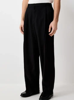 Loose pleated comfort-waist pant