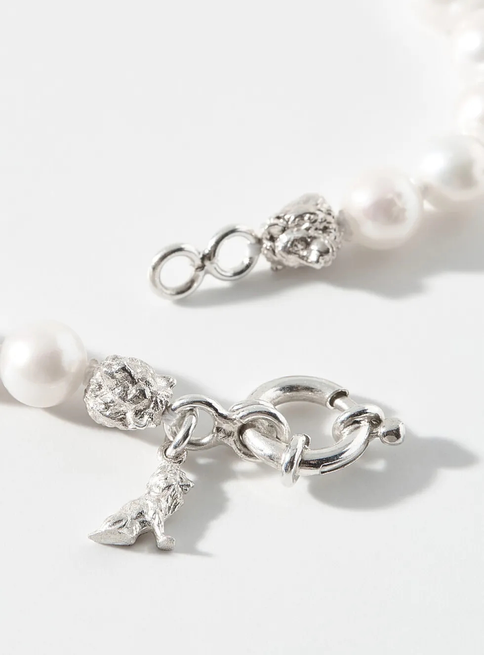 Louis III sterling silver pearl necklace