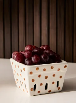 Lovely flowers drain bowl