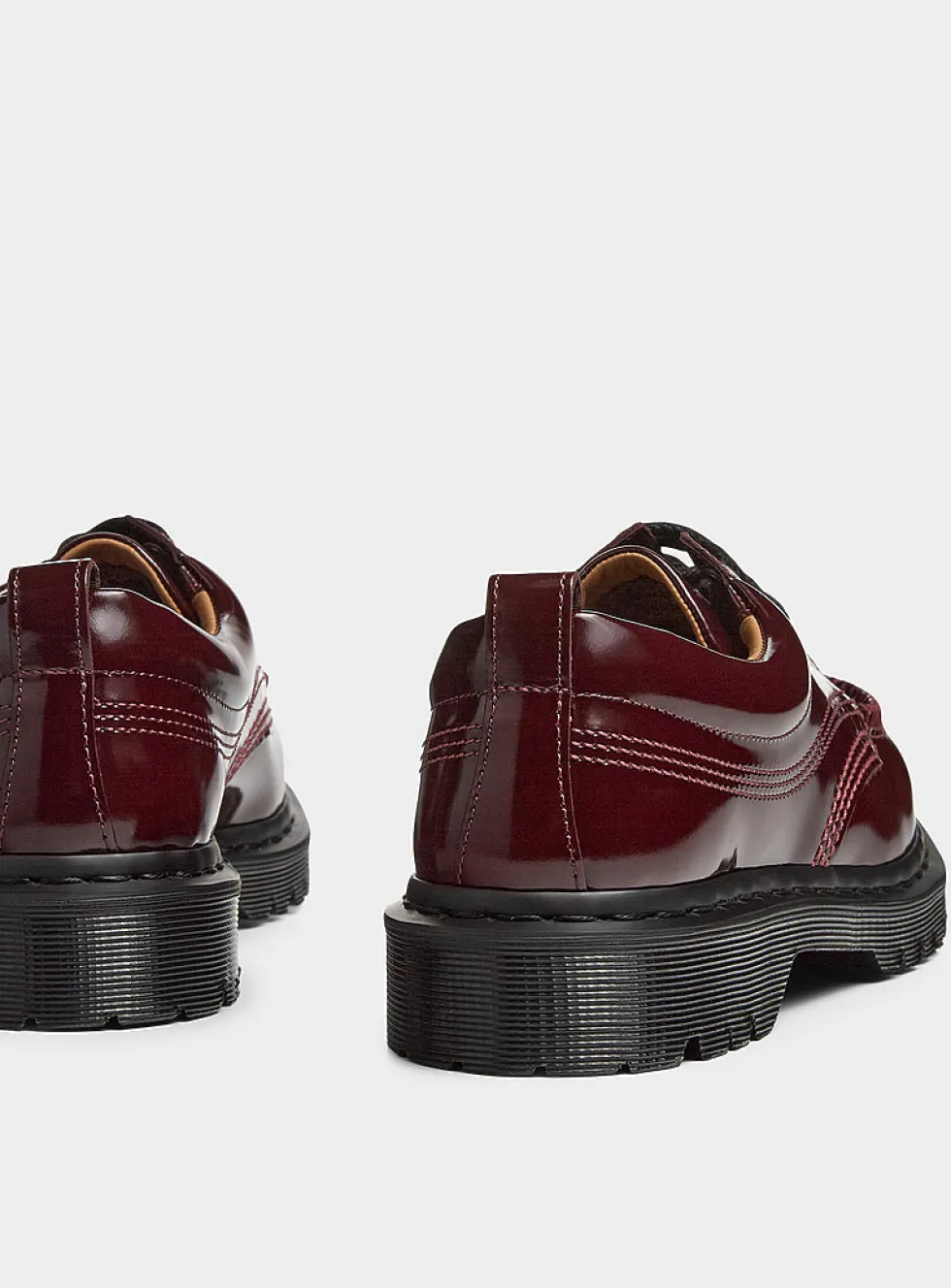 Lowell shiny burgundy derby shoes