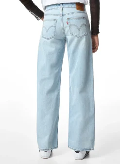 Low-rise loose jean
