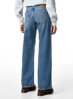 Low-rise loose jean