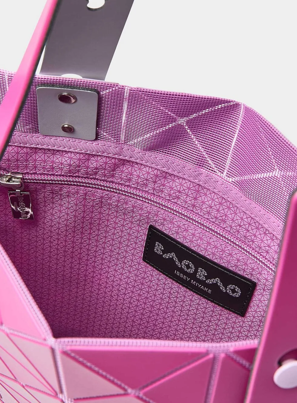 Lucent tote