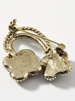 Lucky clover brooch