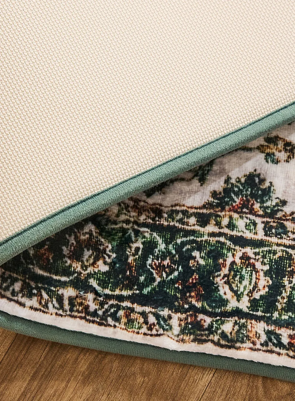 Lush garden memory foam bath mat