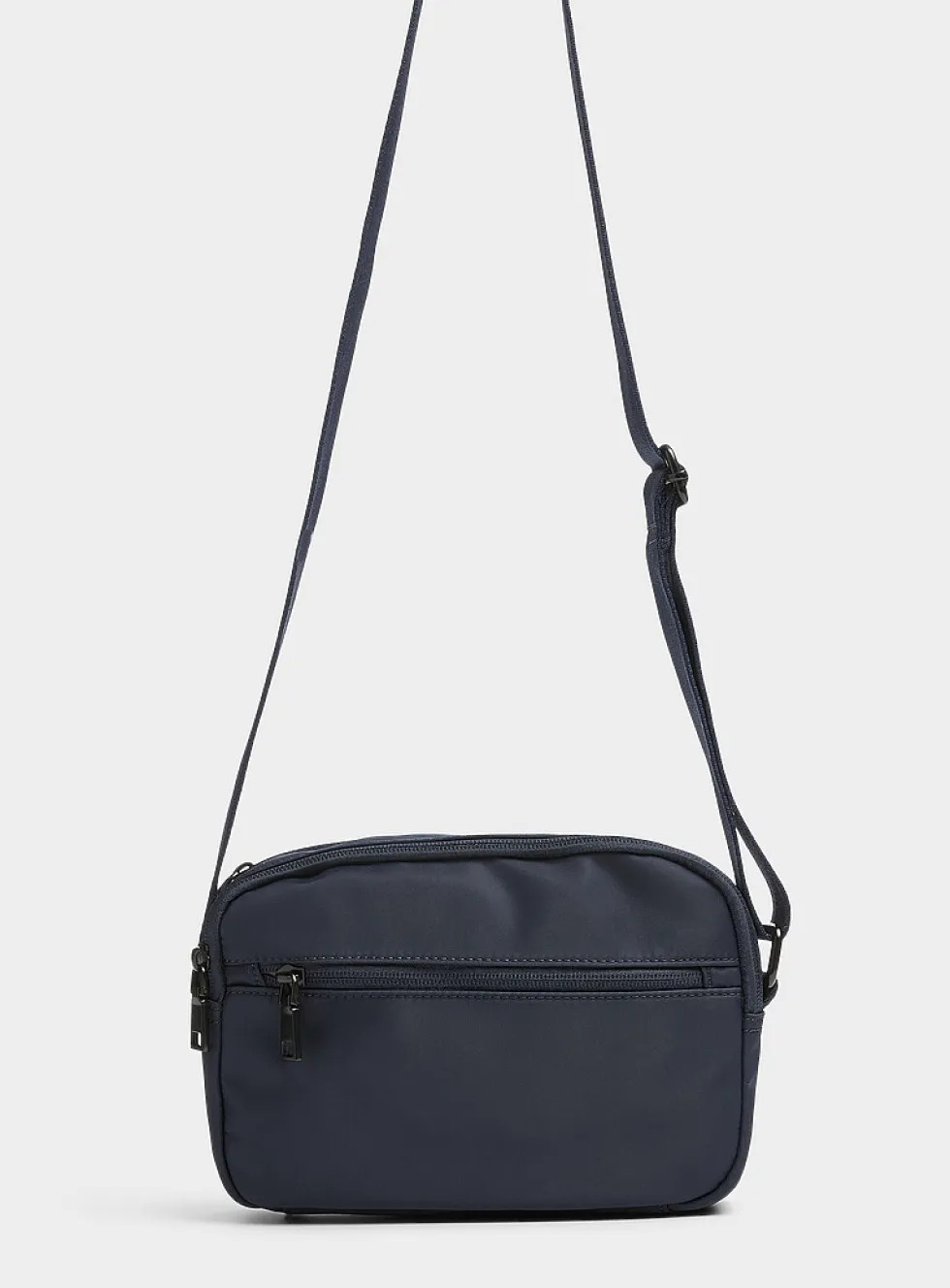 Luxurious fabric camera bag