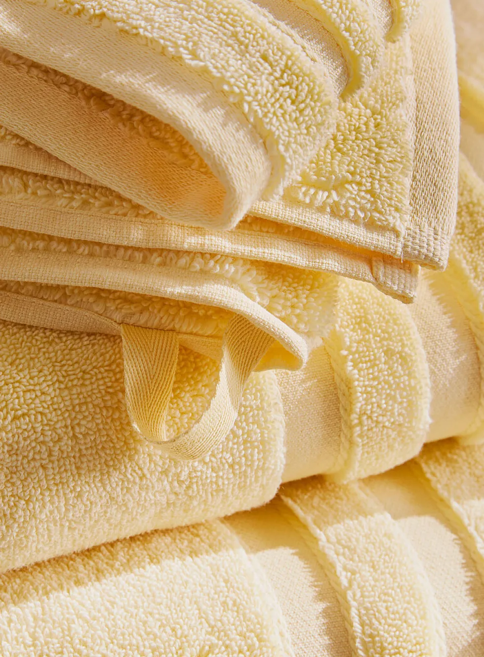 Luxurious organic cotton towels