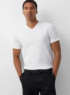 Luxurious Pima cotton V-neck T-shirt