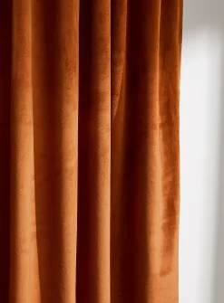 Luxurious velvet curtain