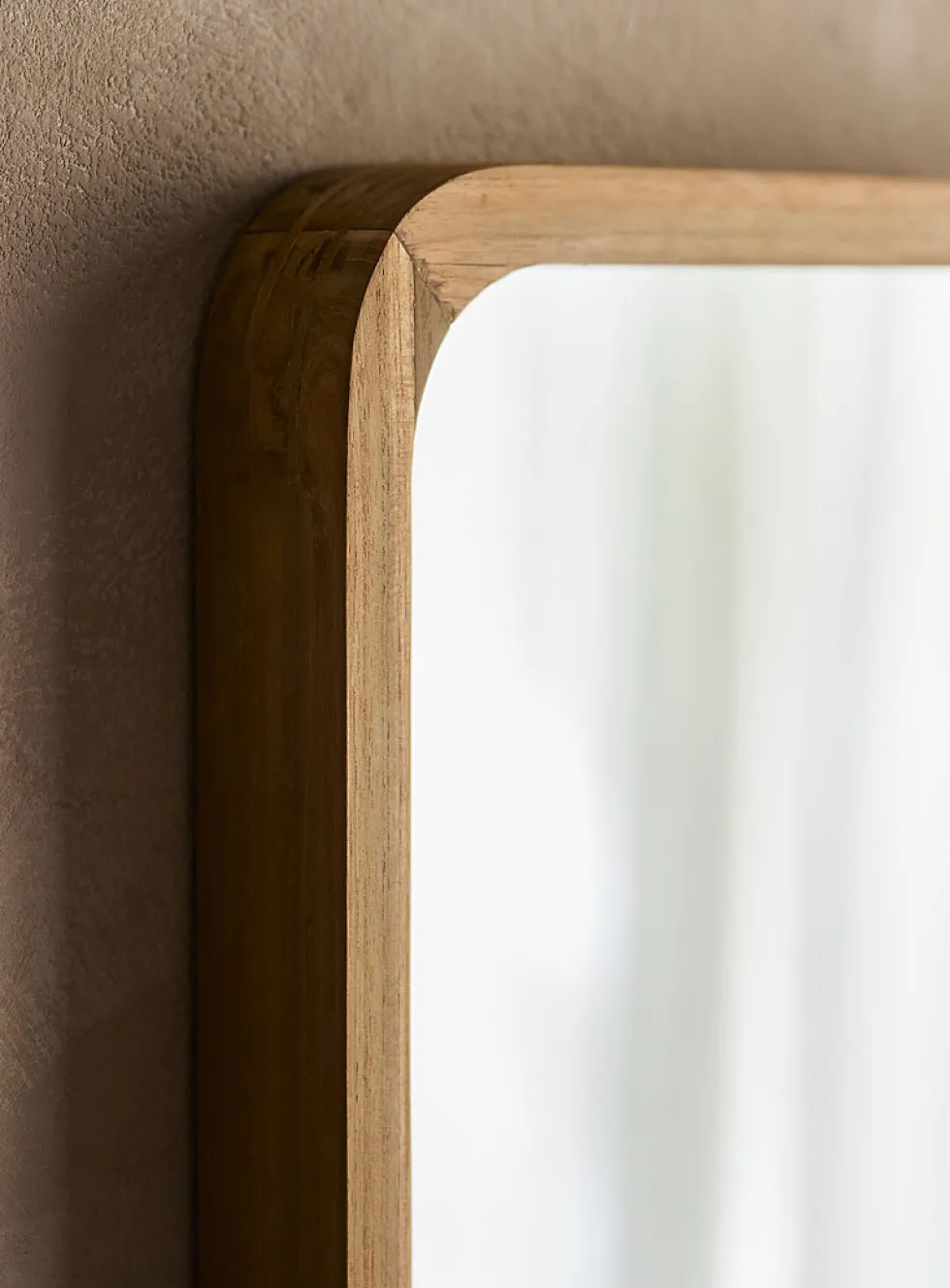 Lyndi teak rounded mirror