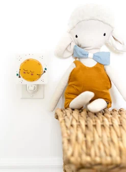 Madame Lune nightlight