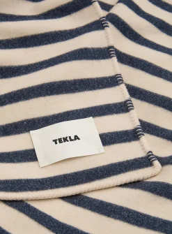 Magpie broad stripes 100% lambswool throw