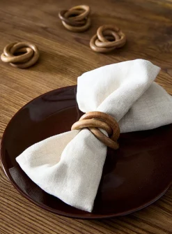 Mango wood napkin rings