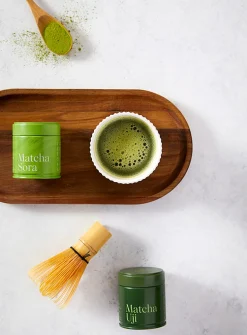 Matcha tea and whisk set
