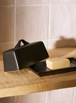 Matte ceramic butter dish