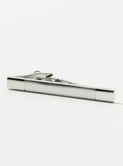 Matte-accent silver tie clip