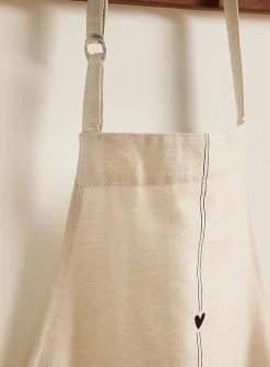 Meals & memories are made here apron