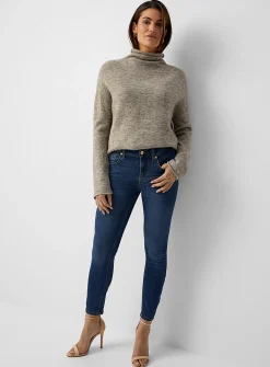 Medium indigo ankle stretch jean