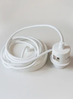 Medium no. 690 lamp