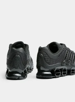 Megaride black sneakers