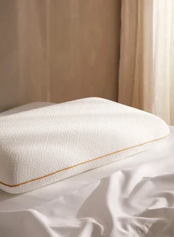 Memory foam pillow