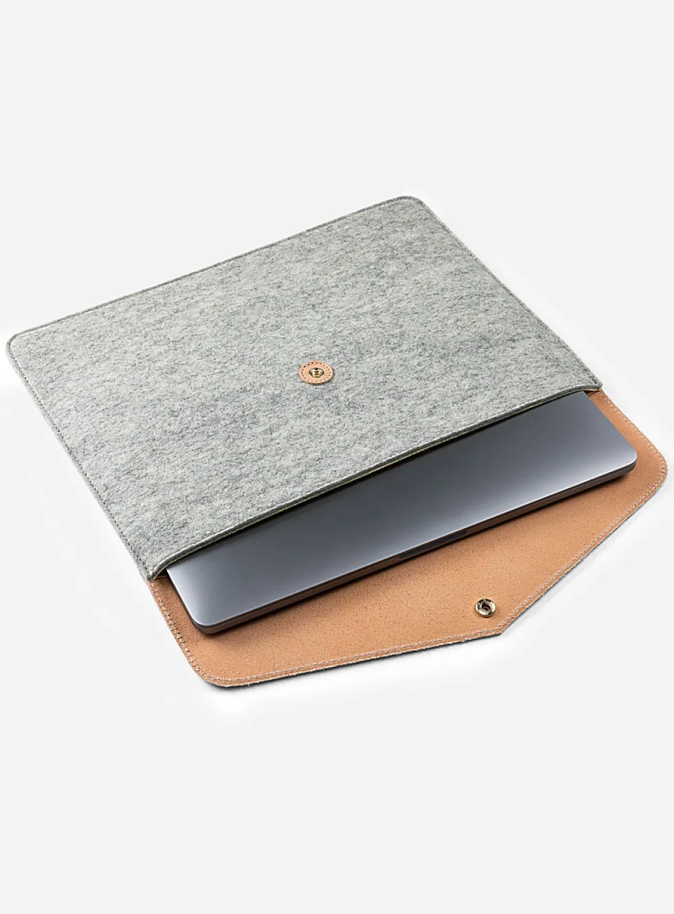 Merino wool laptop pouch