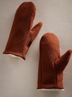 Merino wool mitten