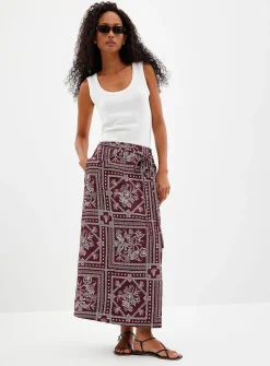 Merlot ceramic-print wrap skirt