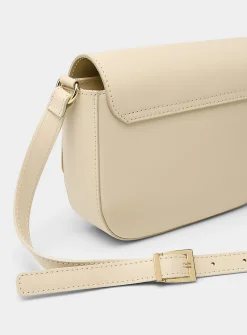 Metal buckle leather saddle bag