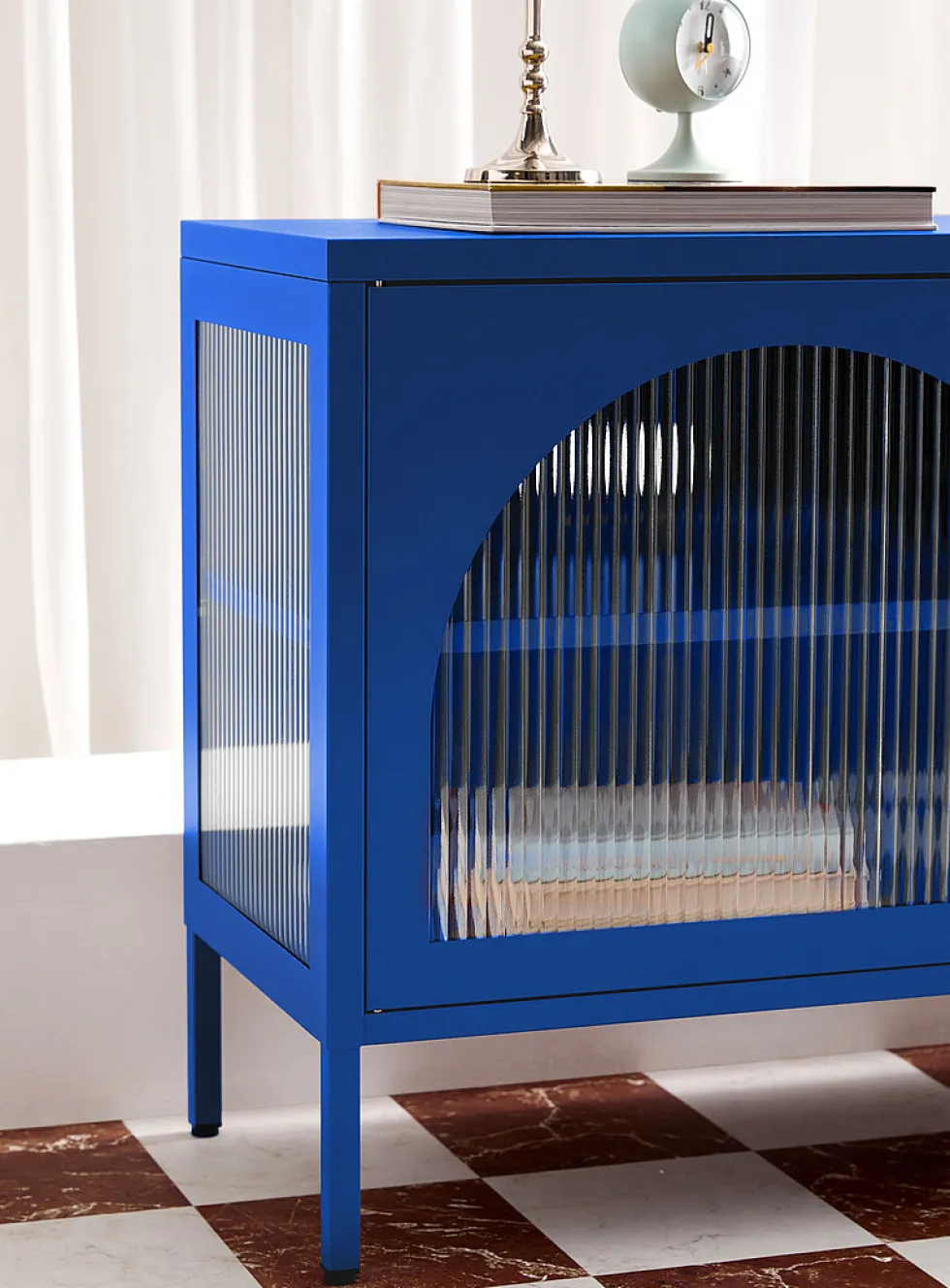 Metal TV unit with doors