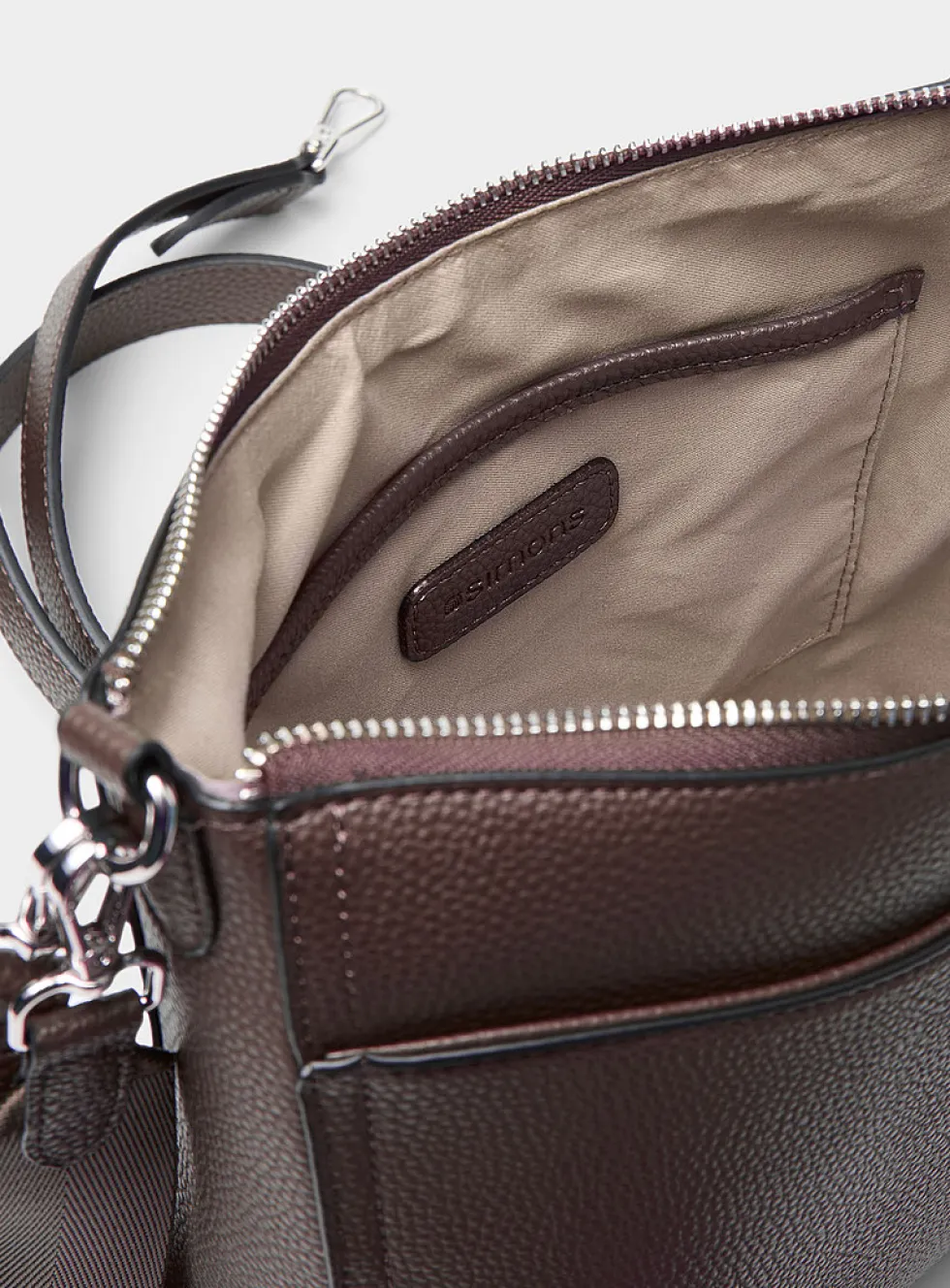 Metallic detail crossbody bag
