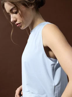Micro-perforated cropped cami