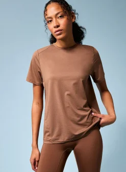 Micro-perforated short-sleeve T-shirt