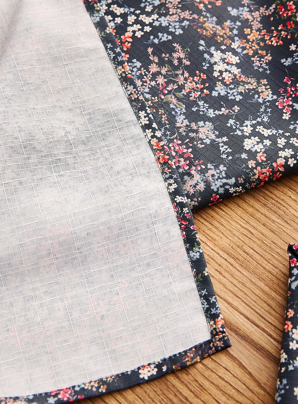 Midnight garden napkins