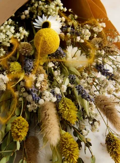 Milo dried flower bouquet